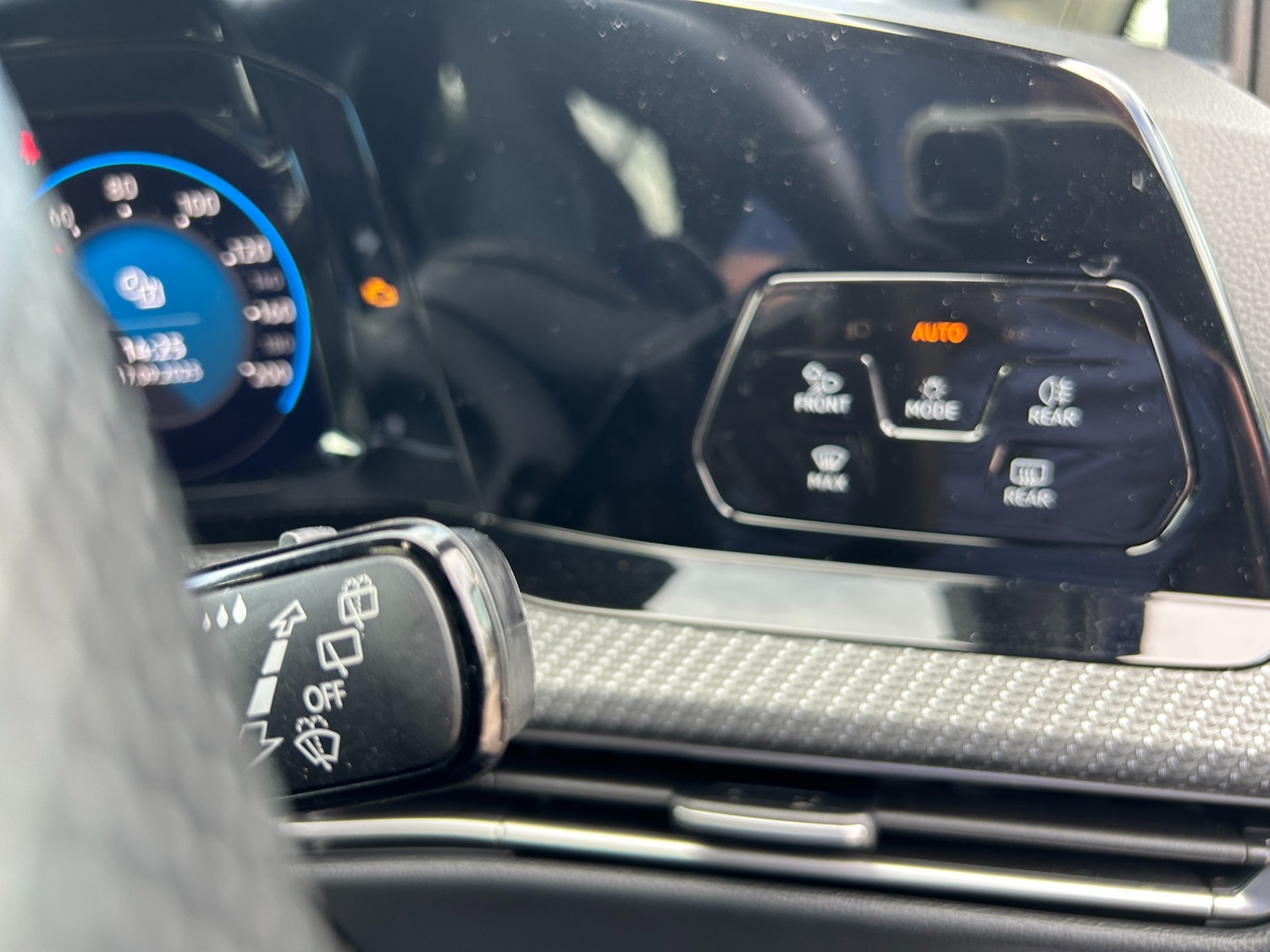 Used Volkswagen Golf 2021 for sale - 75963100: Photo 27