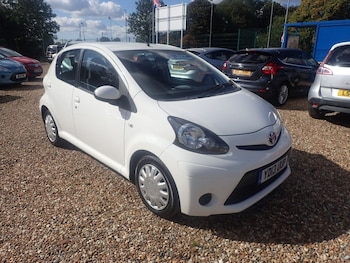 Toyota - AYGO