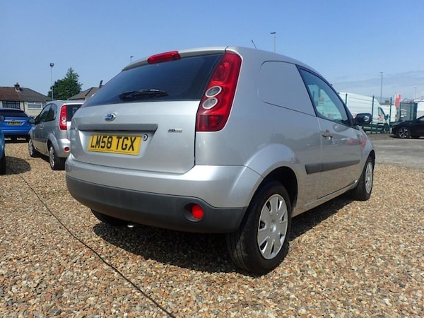 Used Ford Fiesta 2008 for sale - 74257486: Photo 16