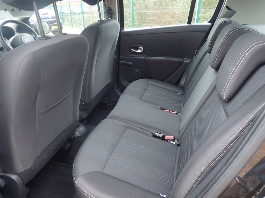 Used Renault Clio 2010 for sale - 77780106: Photo 18