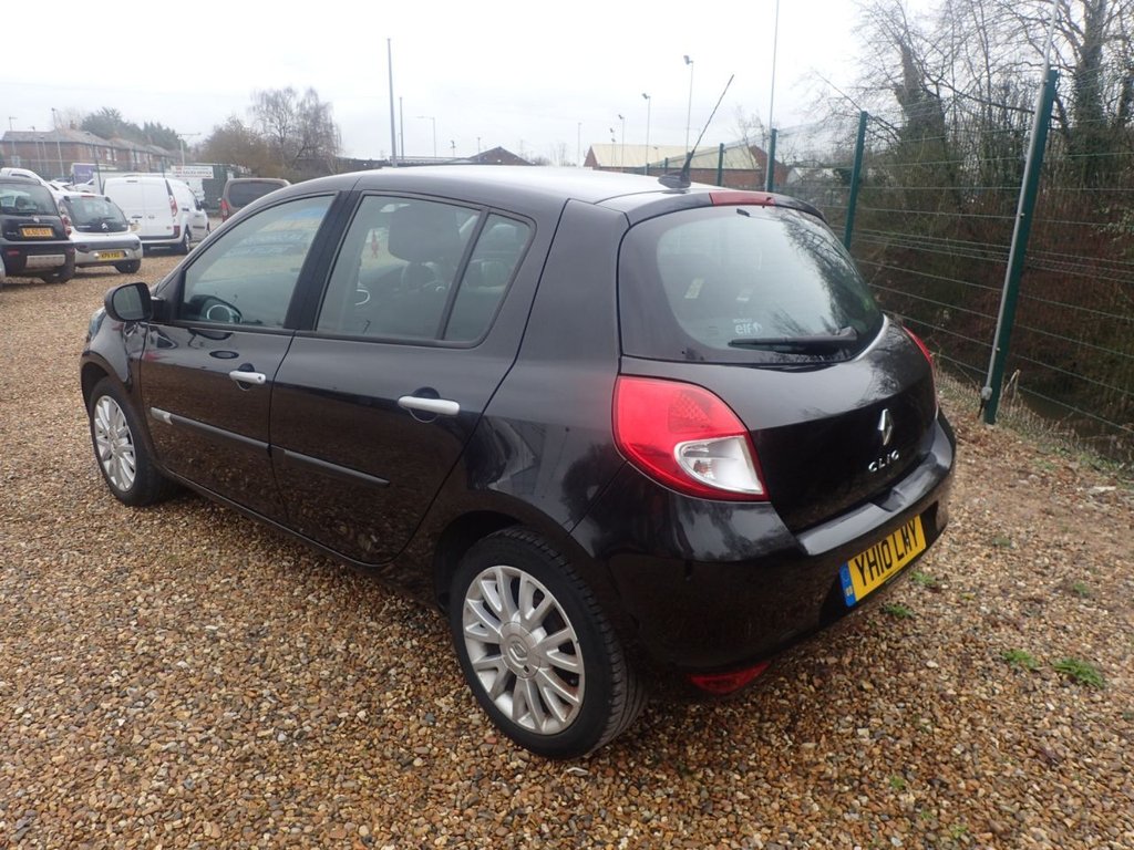 Used Renault Clio 2010 for sale - 77780106: Photo 20
