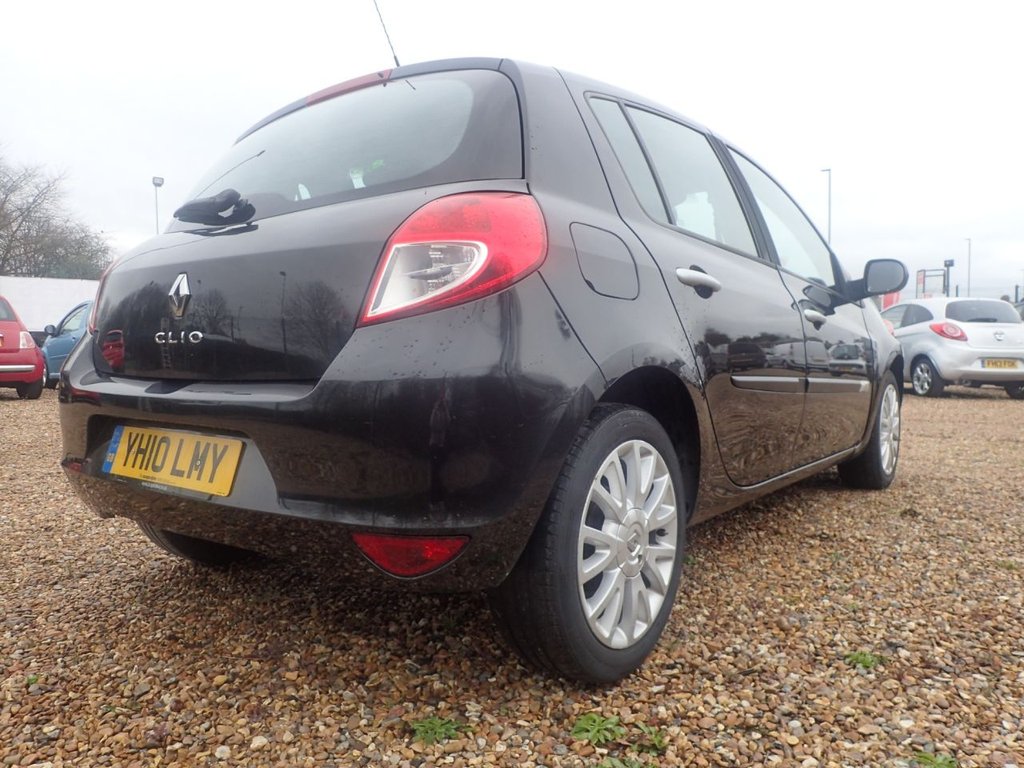 Used Renault Clio 2010 for sale - 77780106: Photo 23