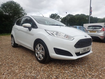 Used Ford Fiesta 2016 for sale - 79551312: Photo