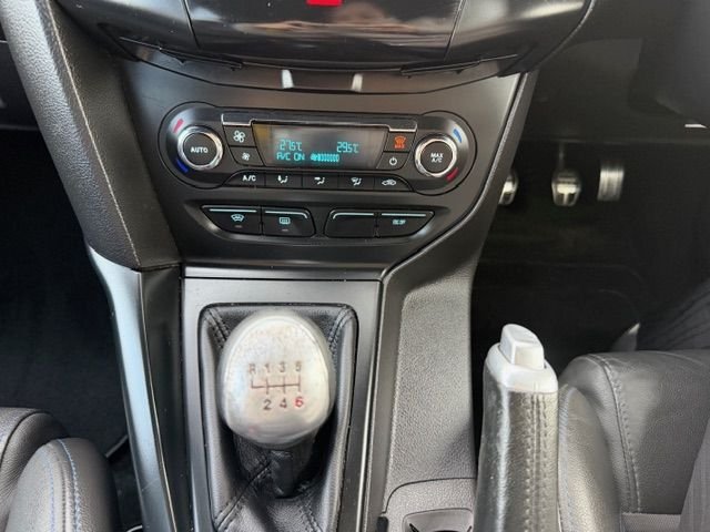 Used Ford Focus 2013 for sale - 77287760: Photo 12