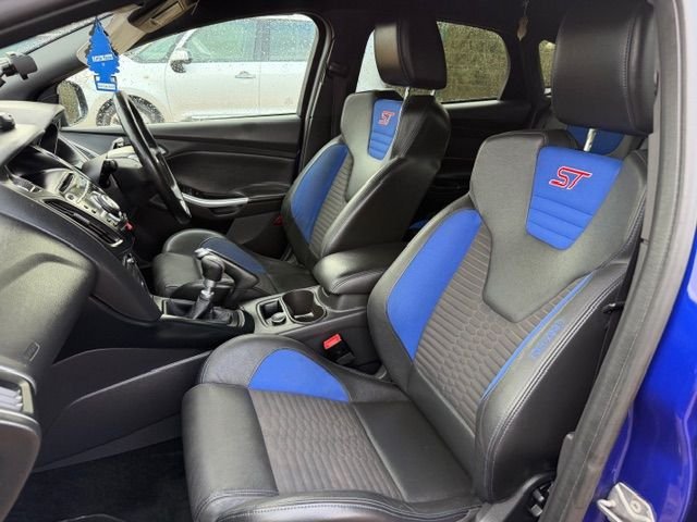 Used Ford Focus 2013 for sale - 77287760: Photo 15