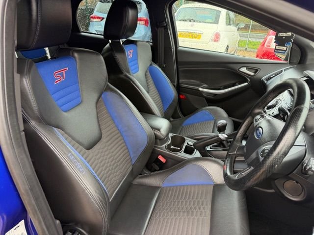 Used Ford Focus 2013 for sale - 77287760: Photo 9