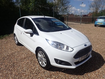 Used Ford Fiesta 2015 for sale - 78372720: Photo