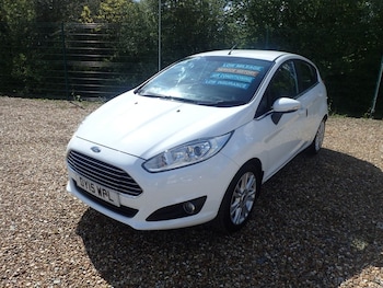 Used Ford Fiesta 2015 for sale - 78372720: Photo