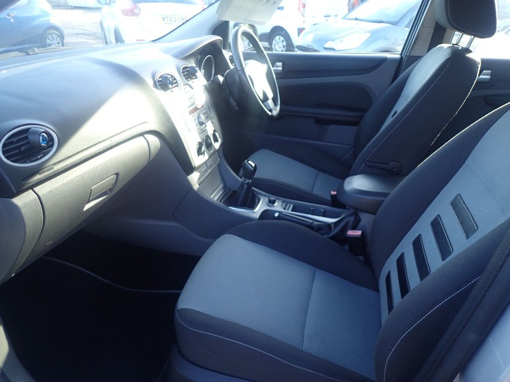 Used Ford Focus 2008 for sale - 76654474: Photo 13