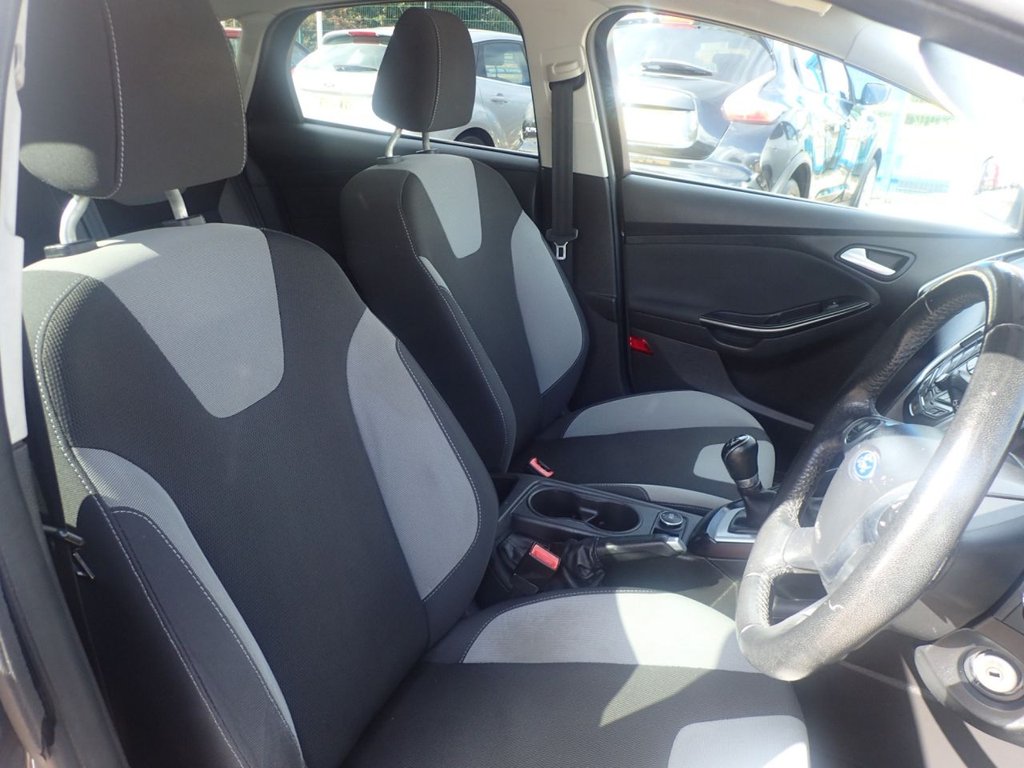 Used Ford Focus 2013 for sale - 77463702: Photo 6