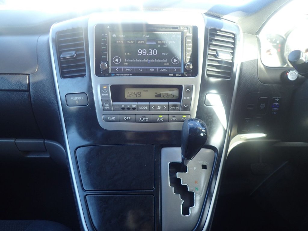 Used Toyota Alphard 2016 for sale - 76686064: Photo 15