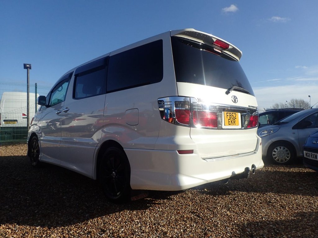 Used Toyota Alphard 2016 for sale - 76686064: Photo 6