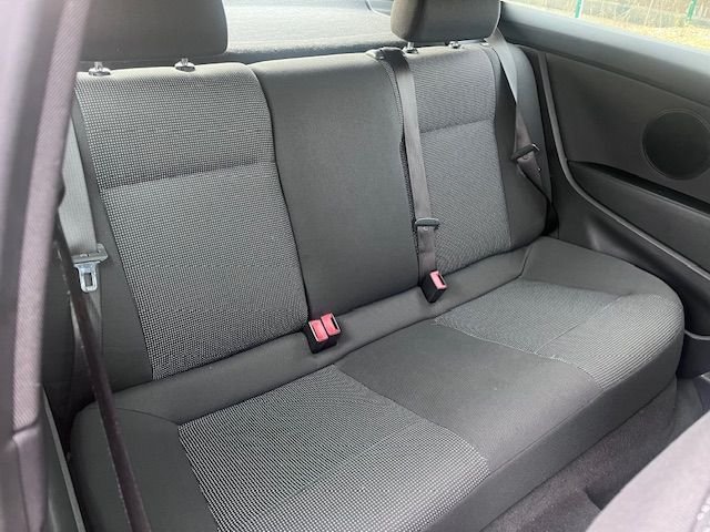 Used Vauxhall Astra 2009 for sale - 77027079: Photo 17