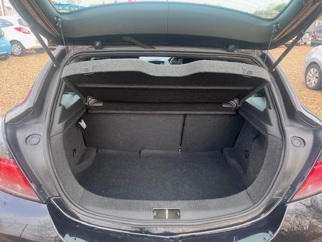 Used Vauxhall Astra 2009 for sale - 77027079: Photo 18