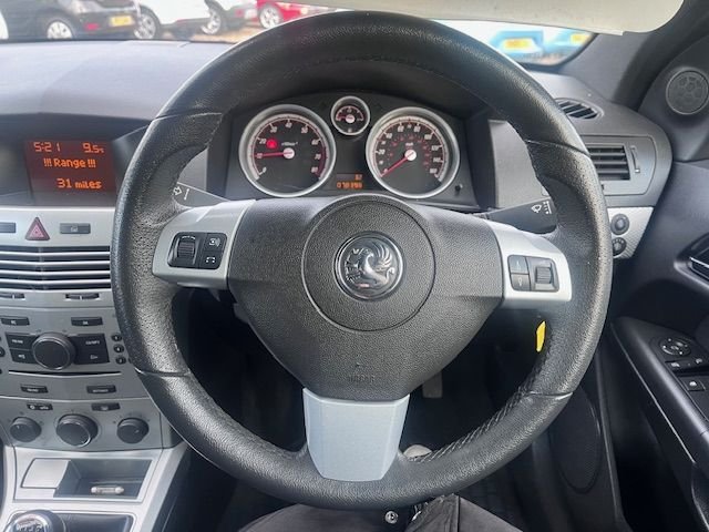 Used Vauxhall Astra 2009 for sale - 77027079: Photo 7