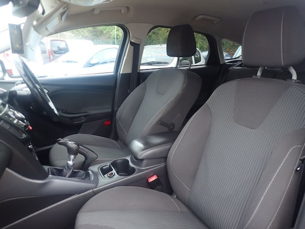 Used Ford Focus 2012 for sale - 76147328: Photo 12