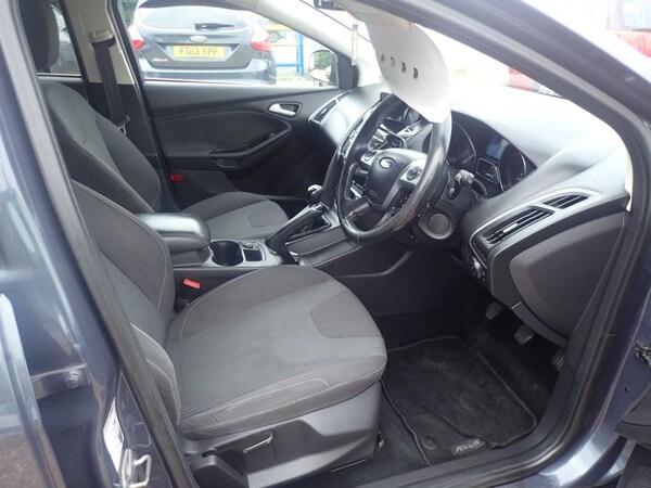 Used Ford Focus 2012 for sale - 76147328: Photo 5