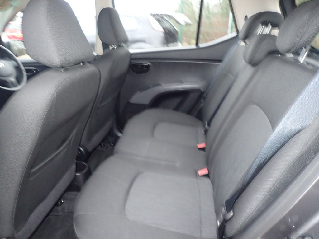 Used Hyundai i10 2011 for sale - 76985971: Photo 22