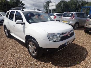 2013 (13) - 1.5 dCi Laureate SUV 5dr Diesel Manual 4WD Euro 5 (110 ps)