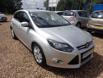 2014 (14) - 1.6 TDCi Titanium Navigator Hatchback 5dr Diesel Manual Euro 5 (s/s) (115 p