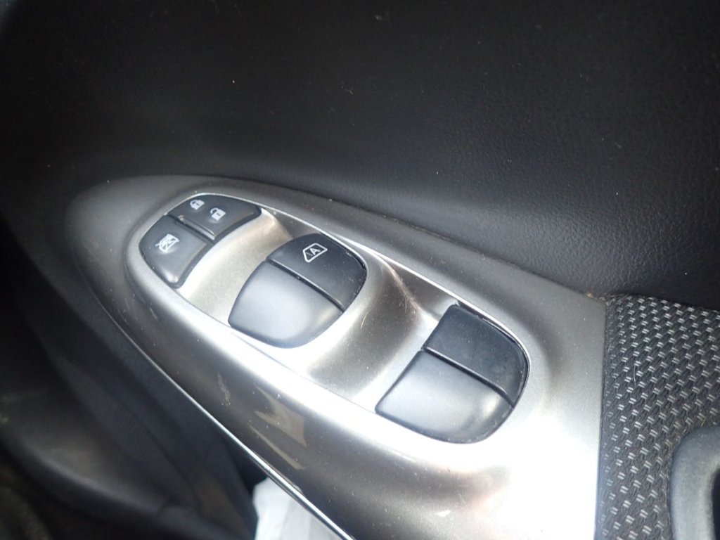 Used Nissan Juke 2014 for sale - 77780887: Photo 14