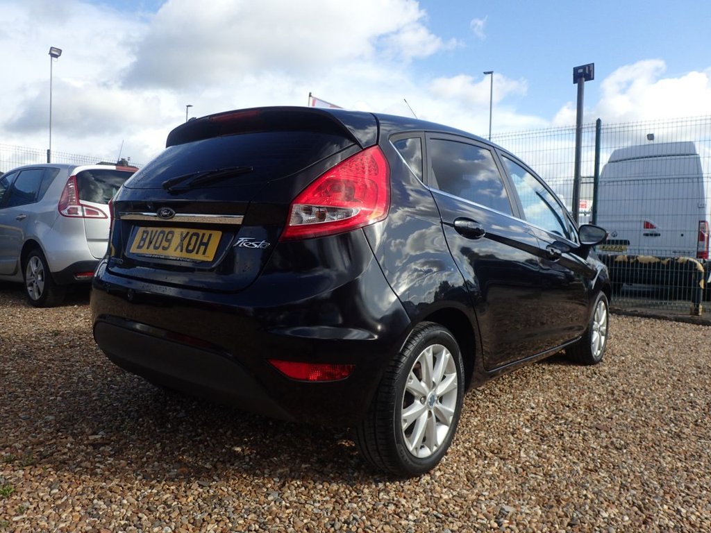Used Ford Fiesta 2009 for sale - 76080408: Photo 19