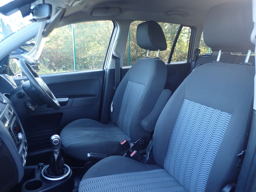 Used Ford Fusion 2010 for sale - 76686142: Photo 14