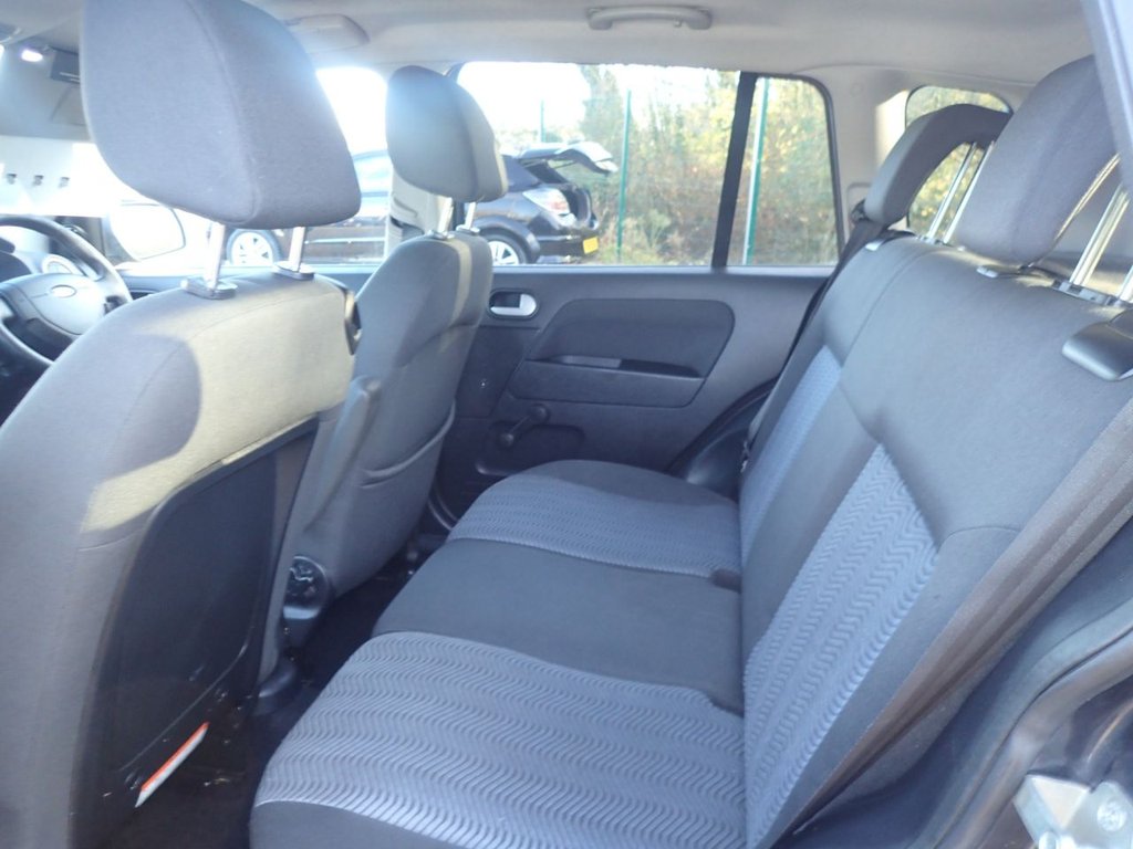 Used Ford Fusion 2010 for sale - 76686142: Photo 18