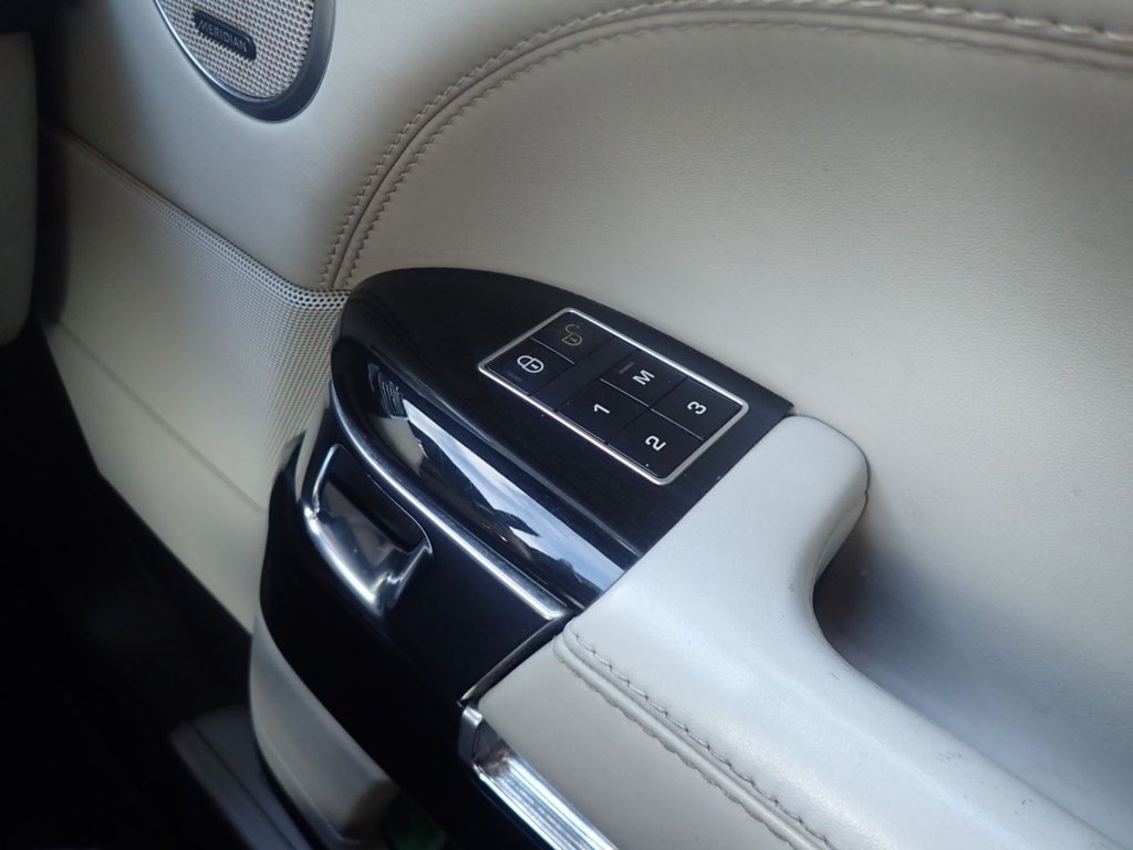 Used Land Rover Range Rover 2013 for sale - 77904840: Photo 21