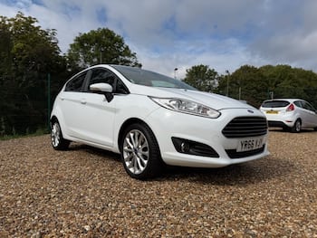 Used Ford Fiesta 2016 for sale - 79805182: Photo