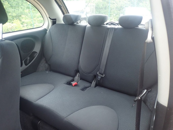 Used Nissan Micra 2010 for sale - 74844712: Photo 15
