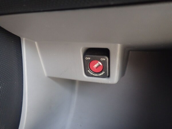 Used Citroen C1 2011 for sale - 74904729: Photo 11