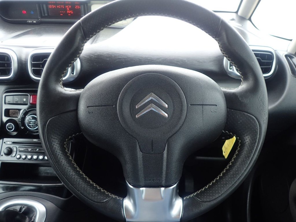 Used Citroen C3 Picasso 2009 for sale - 76323240: Photo 11