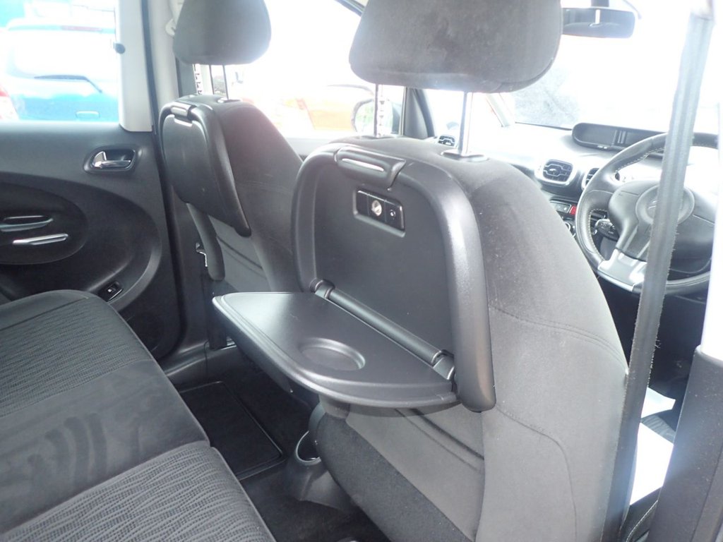 Used Citroen C3 Picasso 2009 for sale - 76323240: Photo 22