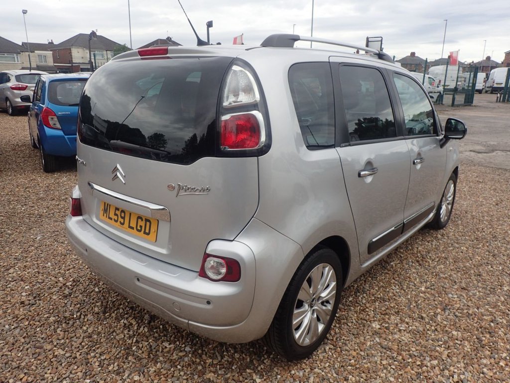 Used Citroen C3 Picasso 2009 for sale - 76323240: Photo 7