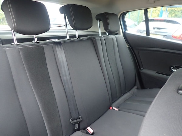 Used Renault Megane 2011 for sale - 76235490: Photo 14
