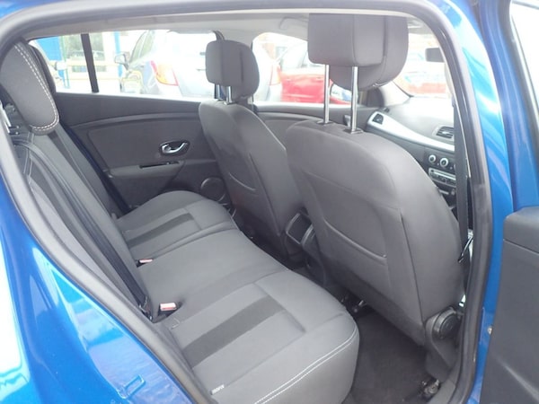 Used Renault Megane 2011 for sale - 76235490: Photo 15