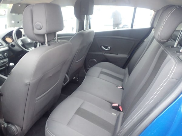 Used Renault Megane 2011 for sale - 76235490: Photo 17