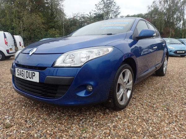 Used Renault Megane 2011 for sale - 76235490: Photo 4