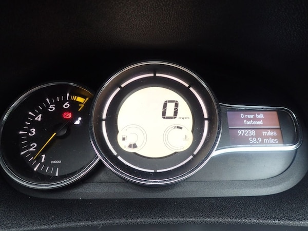 Used Renault Megane 2011 for sale - 76235490: Photo 8