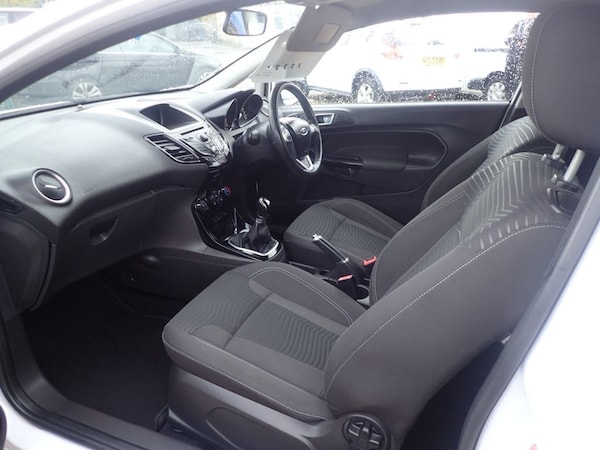 Used Ford Fiesta 2014 for sale - 76323049: Photo 16