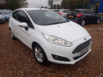 2014 (14) - 1.25 82 Zetec 3dr