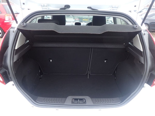 Used Ford Fiesta 2014 for sale - 76323049: Photo 22