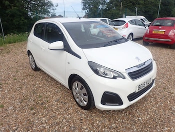 Used Peugeot 108 2015 for sale - 79530233: Photo