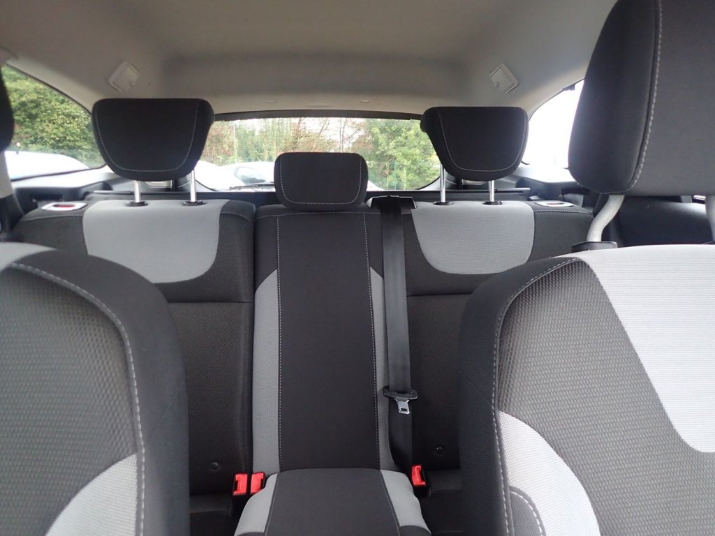 Used Ford Focus 2014 for sale - 76185029: Photo 16