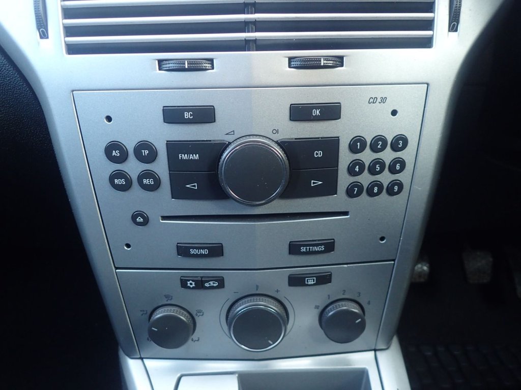 Used Vauxhall Astra Van 2007 for sale - 77018150: Photo 10