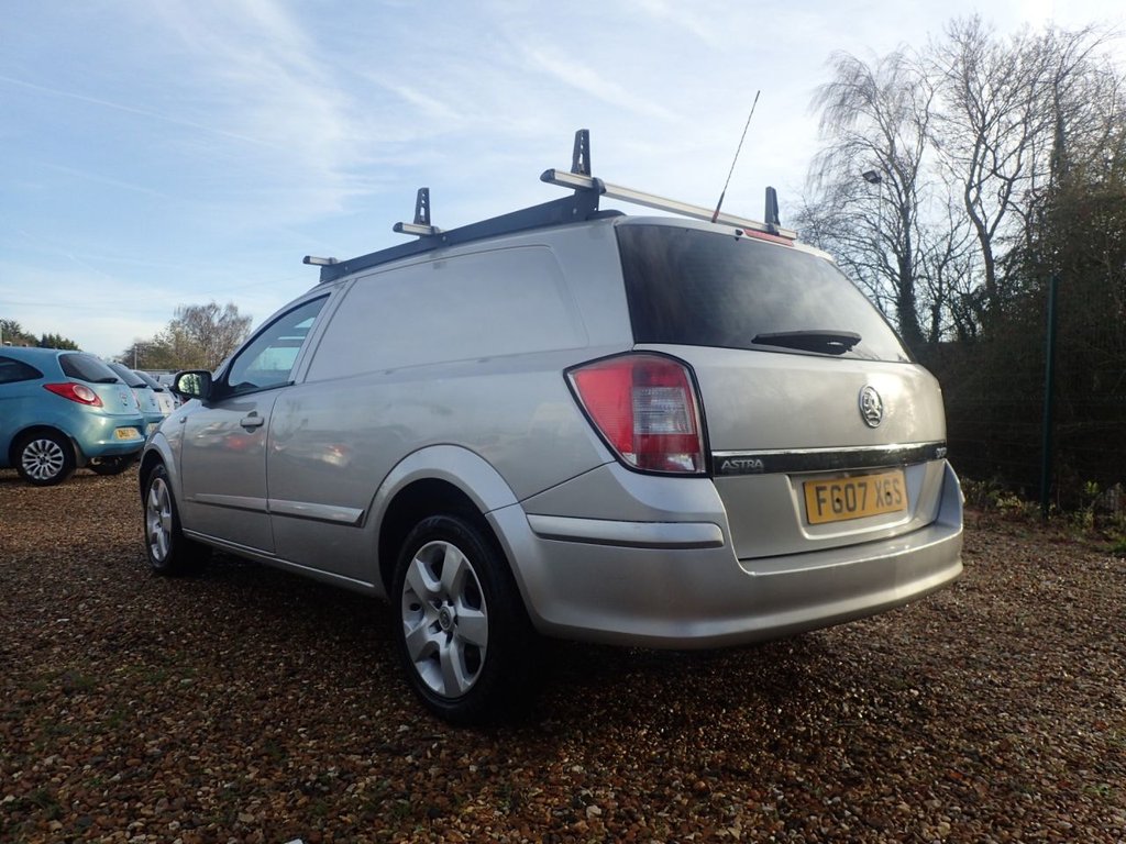 Used Vauxhall Astra Van 2007 for sale - 77018150: Photo 15