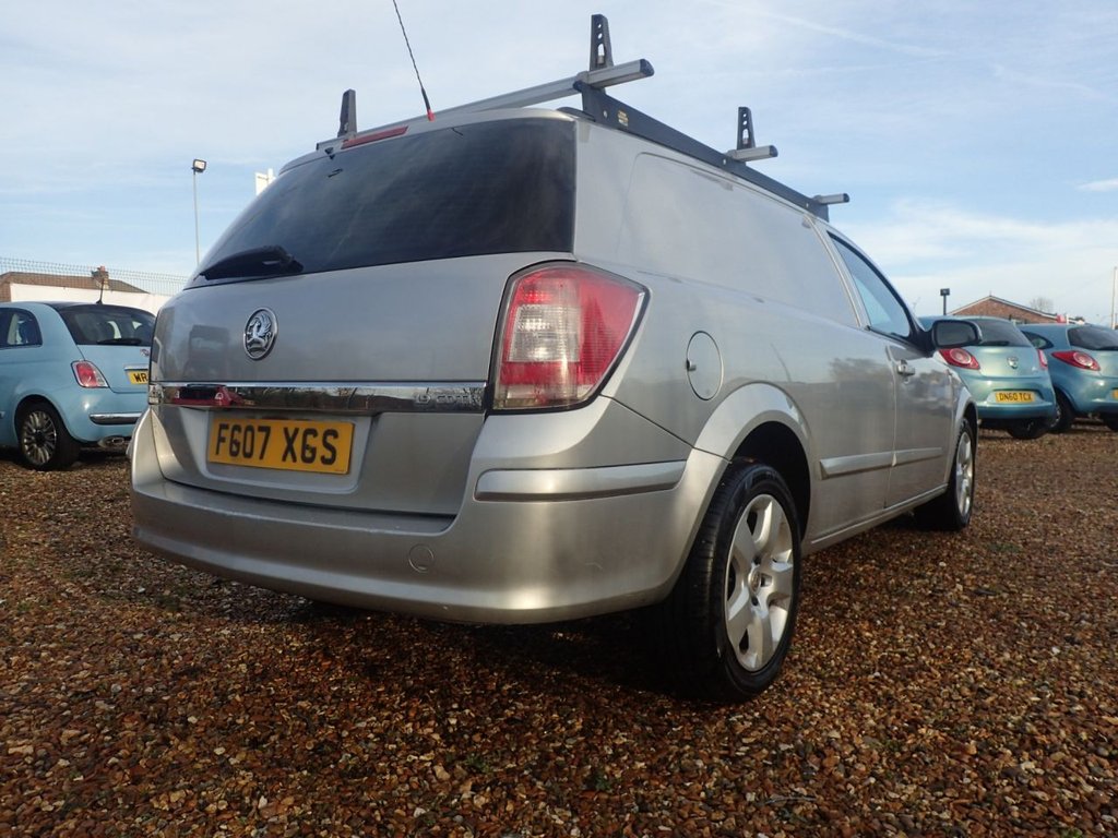Used Vauxhall Astra Van 2007 for sale - 77018150: Photo 17