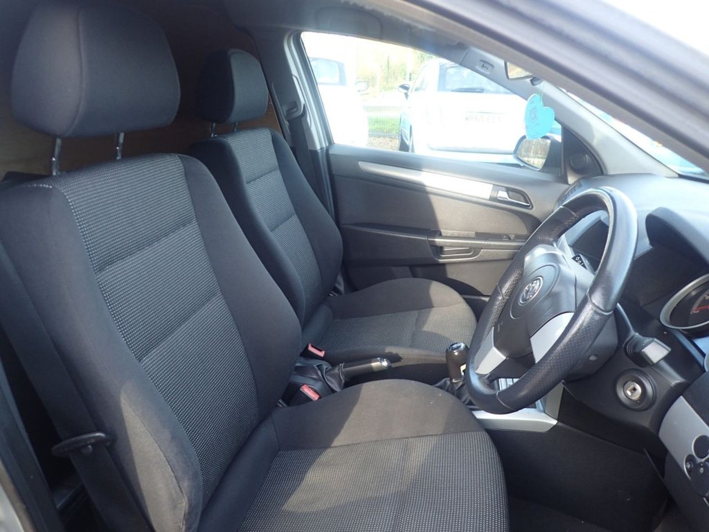 Used Vauxhall Astra Van 2007 for sale - 77018150: Photo 6