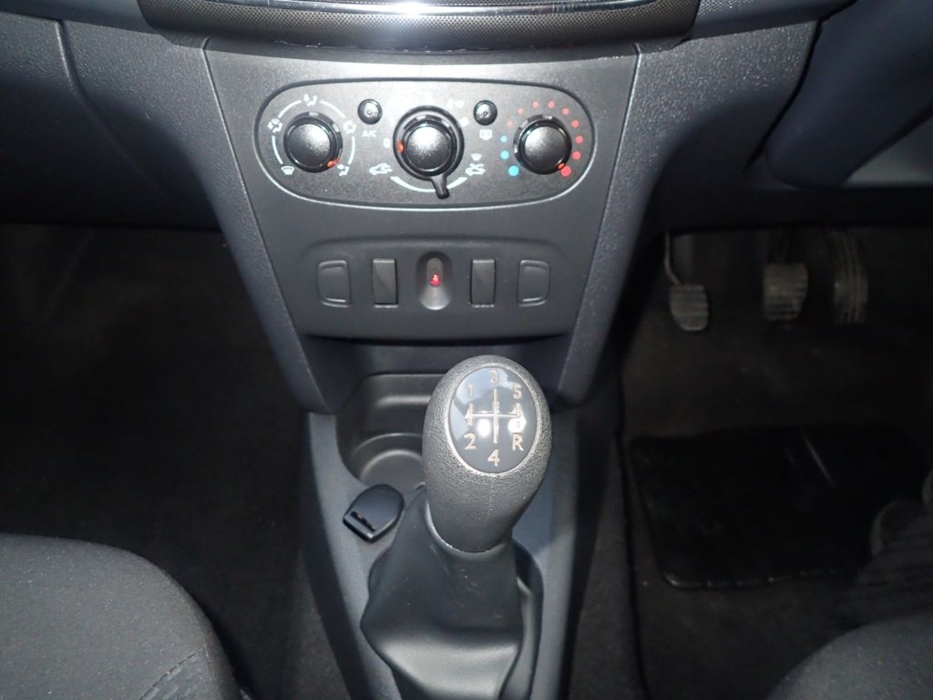 Used Dacia Sandero 2017 for sale - 76454114: Photo 11